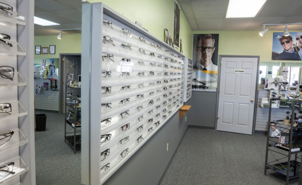 Troidl Optical | 665 Cleveland Dr, Cheektowaga, NY 14225, USA | Phone: (716) 836-4949