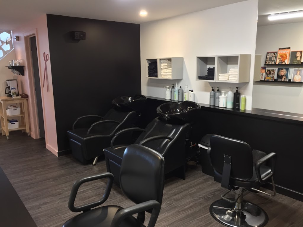 Coiffure Privilège | 835 Boulevard Vachon S, Sainte-Marie, QC G6E 2S4, Canada | Phone: (418) 387-3231