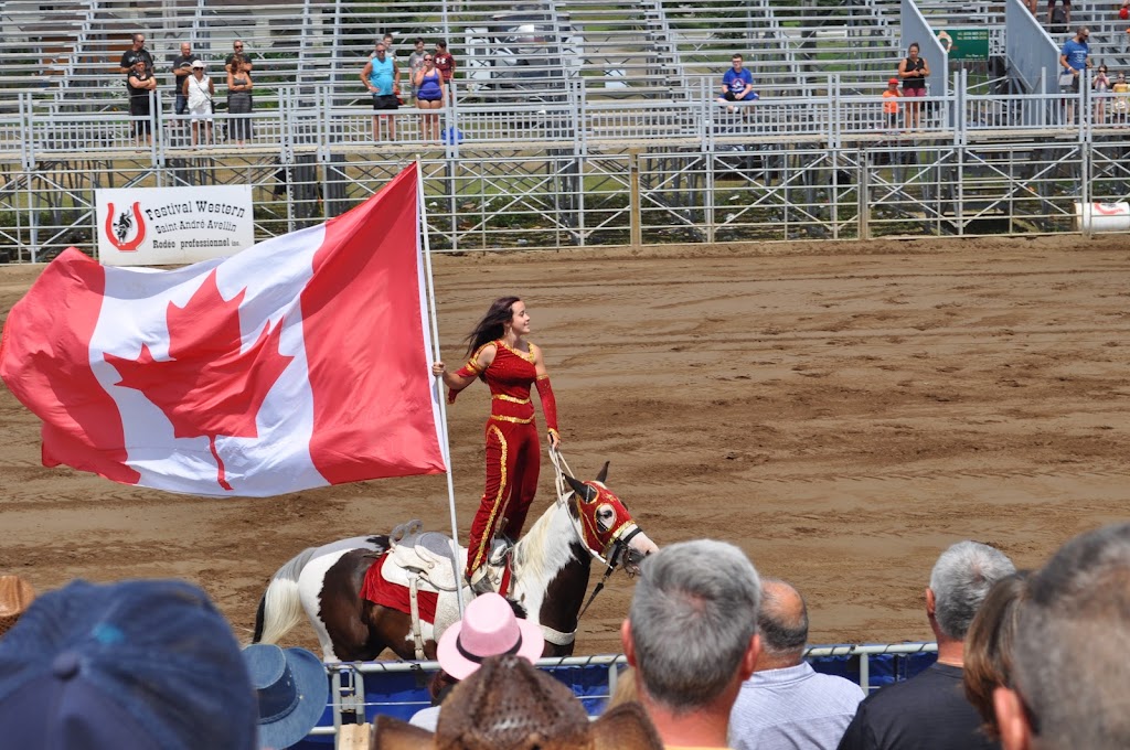 Festival Western St-André-Avellin Professional Rodeo | 530 Rue Charles Auguste Montreuil, Saint-André-Avellin, QC J0V 1W0, Canada | Phone: (866) 983-1166