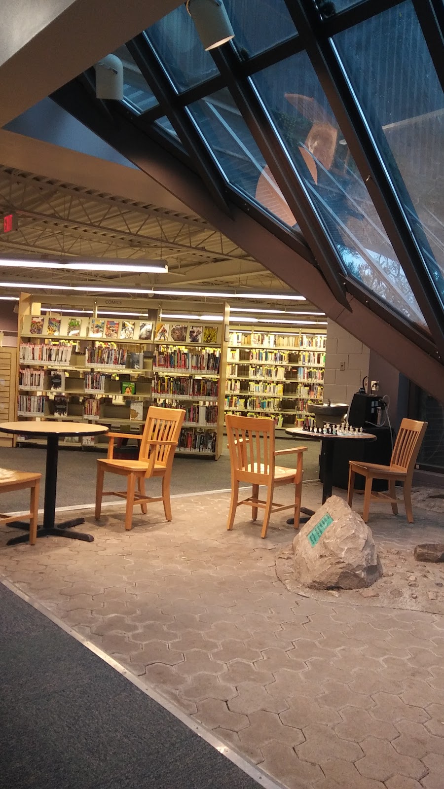 Fort Erie Public Library - Centennial Branch | 136 Gilmore Rd, Fort Erie, ON L2A 2M1, Canada | Phone: (905) 871-2546
