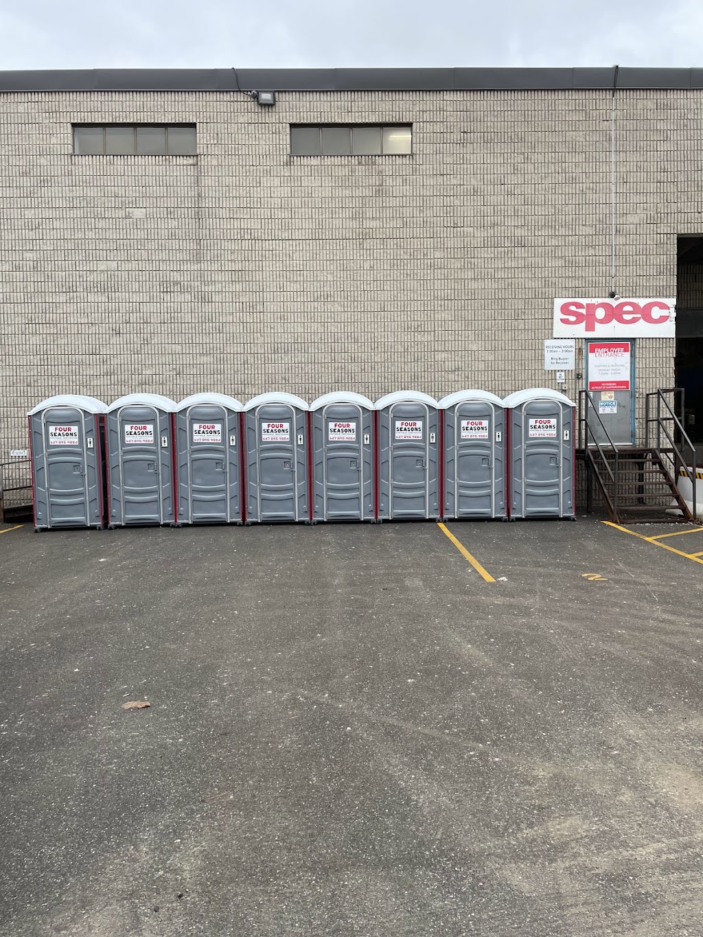 Four Seasons Portable Restrooms | 2605 Summerville Ct, Mississauga, ON L4X 2W7, Canada | Phone: (647) 895-9884