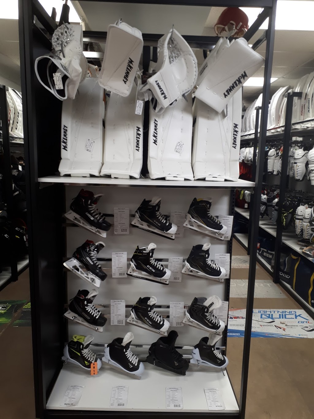 Crows Sports | 253 Bloor St E, Oshawa, ON L1H 3M3, Canada | Phone: (905) 436-0855