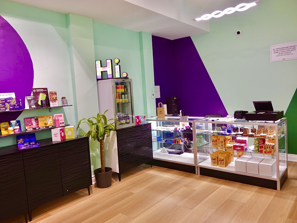 Mirage Cannabis | 1229 Broadview Ave, East York, ON M4K 2T3, Canada | Phone: (416) 424-2292