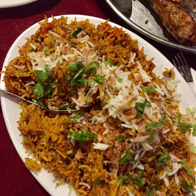 The Bombay Grill | 3480 Fairview St, Burlington, ON L7N 2R5, Canada | Phone: (905) 681-1227