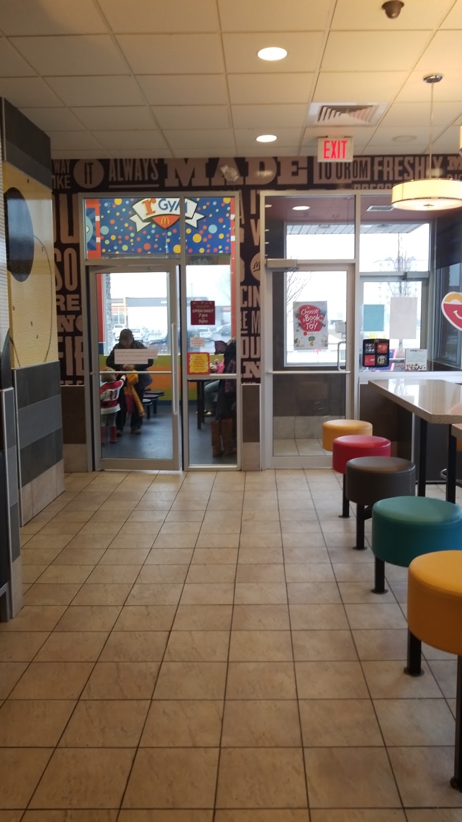 McDonalds | 533 Gardiners Rd, Kingston, ON K7M 3Y3, Canada | Phone: (613) 634-9623