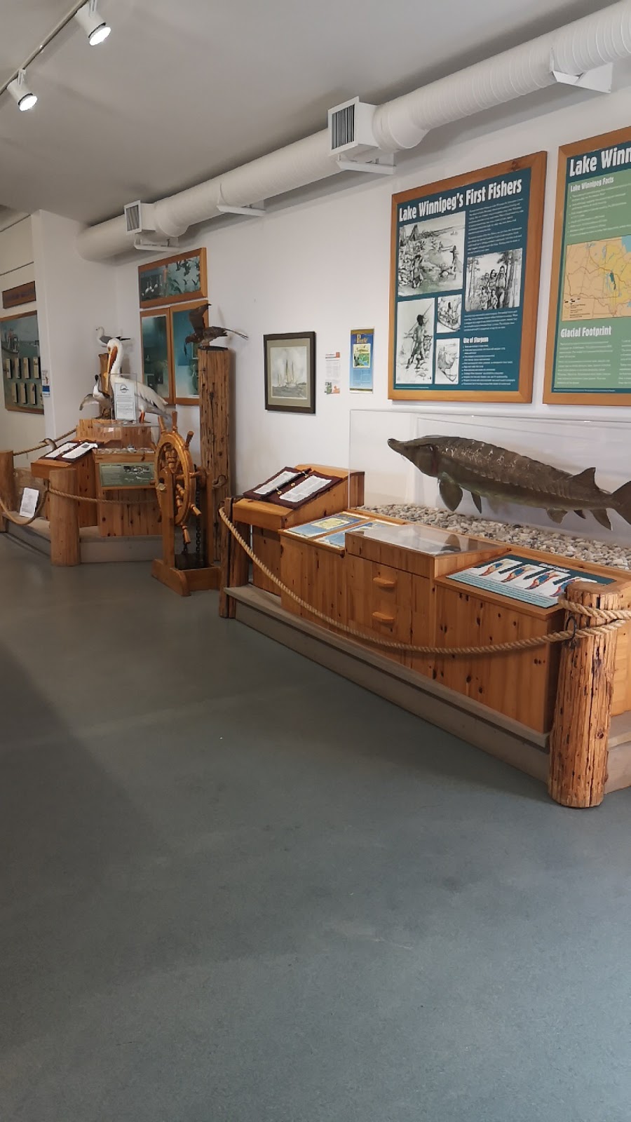 Lake Winnipeg Visitor Centre & Tourist Information | 1 Centre St #1, Gimli, MB R0C 1B0, Canada | Phone: (204) 642-7974