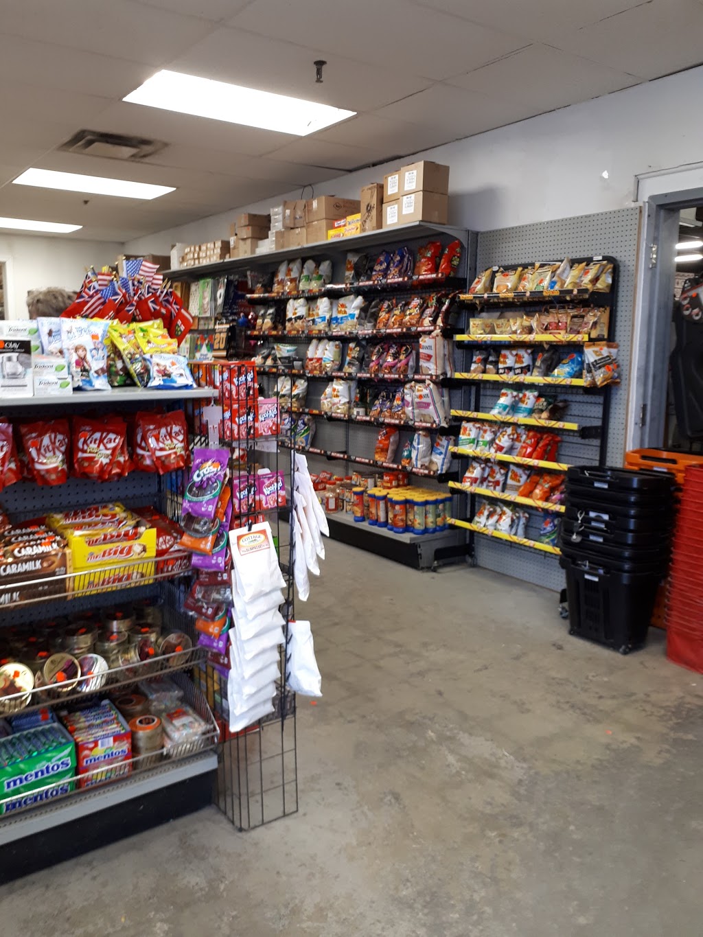 Lens Mill Store | 80 Morton Ave E, Brantford, ON N3R 7J7, Canada | Phone: (519) 752-5072