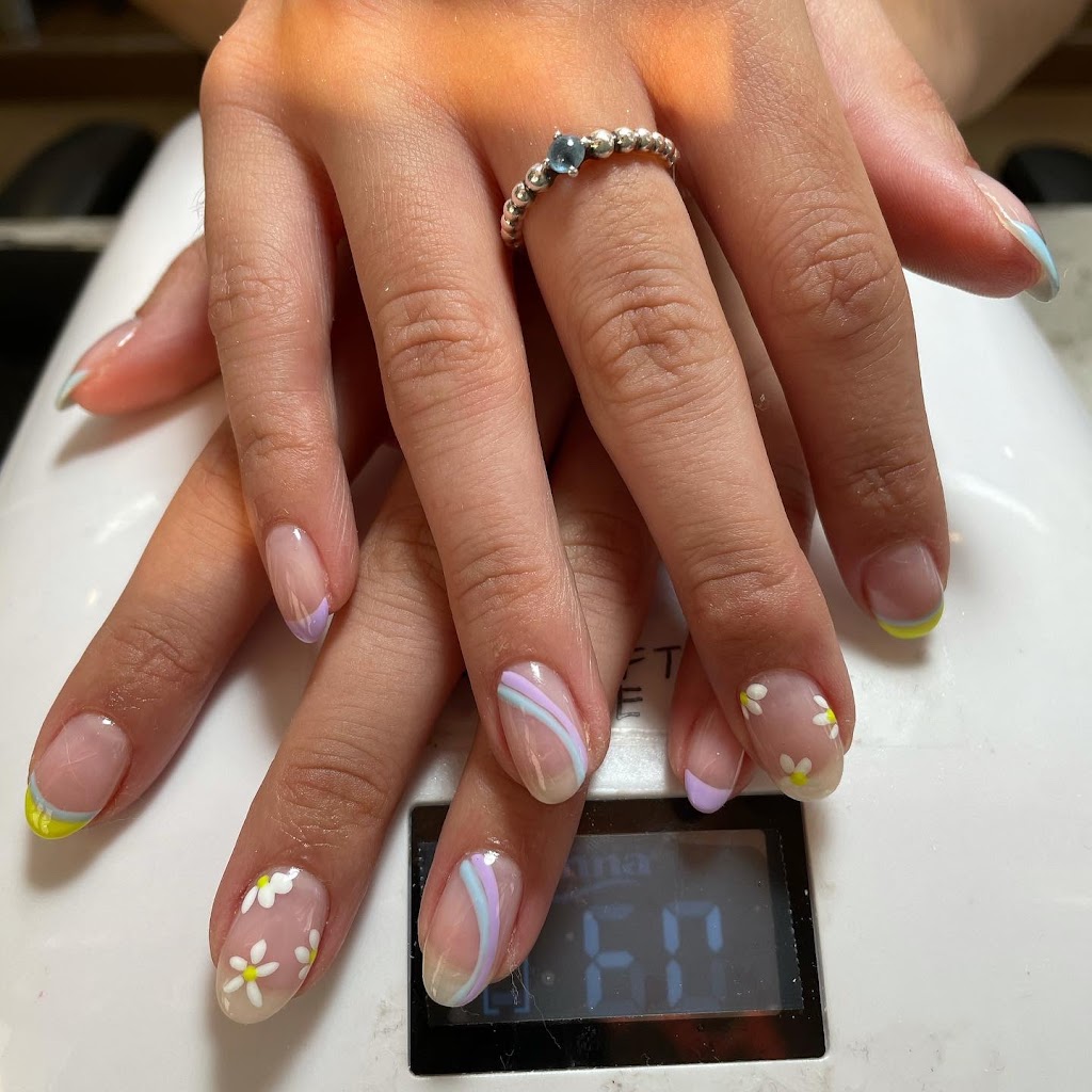 Nail Gallery | 1123 Lodestar Rd, North York, ON M3J 0G9, Canada | Phone: (416) 635-0999