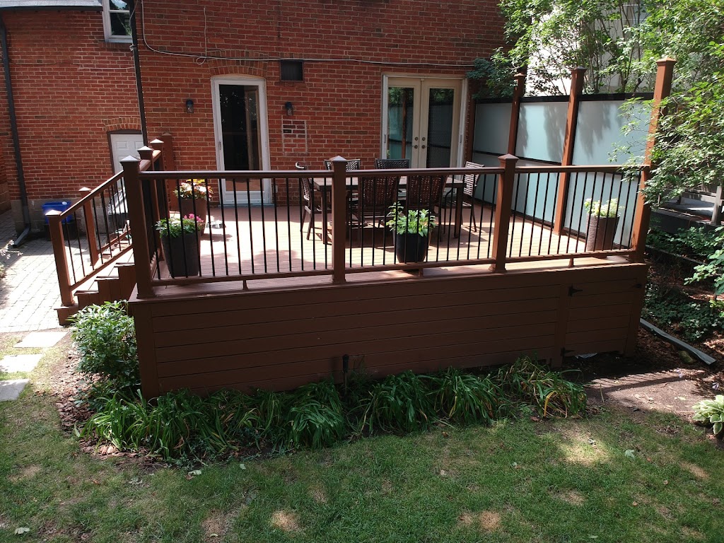 Leaside Deck Builder | 662 Eglinton Ave E #14, Toronto, ON M4G 2K0, Canada | Phone: (647) 660-0863