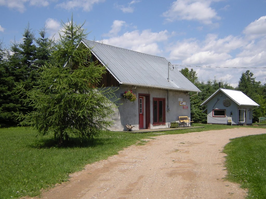 Charcuterie artisanale Le Cerpail | 55 Chem. du Poisson Blanc, Notre-Dame-du-Laus, QC J0X 2M0, Canada | Phone: (819) 767-2072