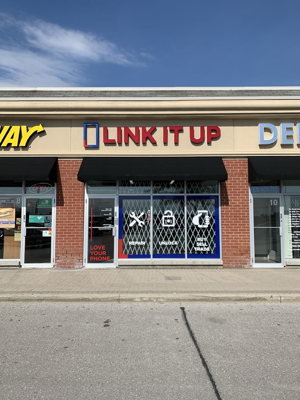 Link It Up | 720 Bristol Rd W Unit 9, Mississauga, ON L5R 4A3, Canada | Phone: (905) 507-4447