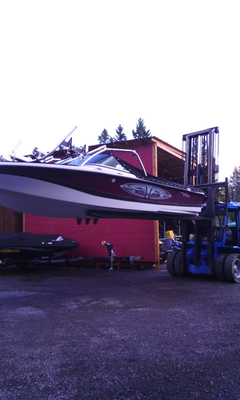 MASSON MARINE | 10 Rue du Guerrier, Sainte-Marguerite-du-Lac-Masson, QC J0T 1L0, Canada | Phone: (450) 228-3405