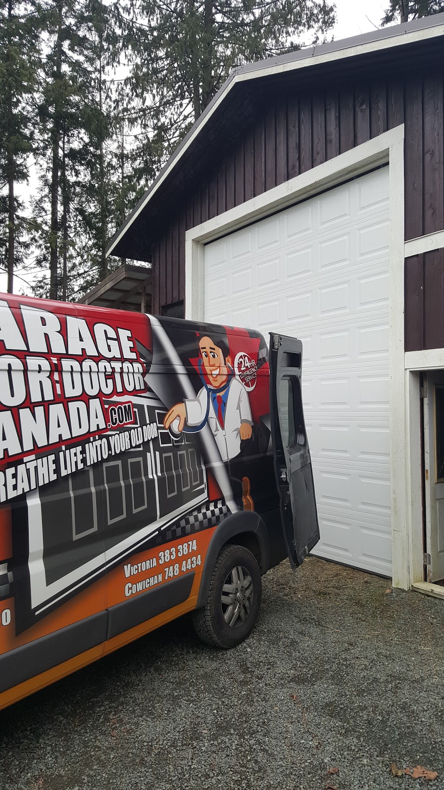 Garage Door Doctor Victoria | 118 Aldersmith Pl #65, Victoria, BC V9A 7M9, Canada | Phone: (250) 383-3874