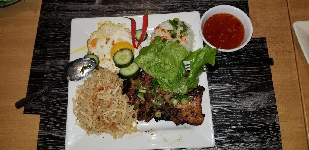 La Maison Pho | 4 Rue Belmont, Gatineau, QC J9H 6J5, Canada | Phone: (819) 682-8494