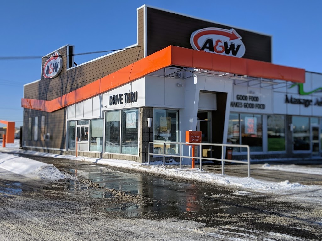 A&W Canada | 180 Holiday Inn Dr, Cambridge, ON N3C 1Z4, Canada | Phone: (519) 220-1800