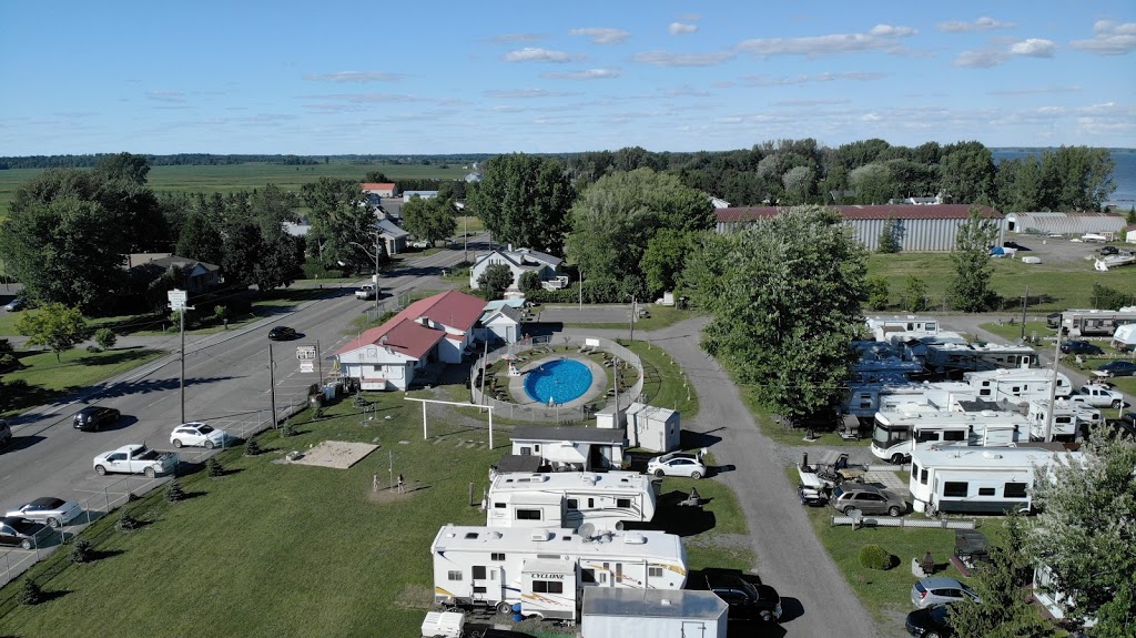 Camping Le Marquis | 1630 Rue Notre-Dame, Saint-Sulpice, QC J5W 3V5, Canada | Phone: (450) 589-5147