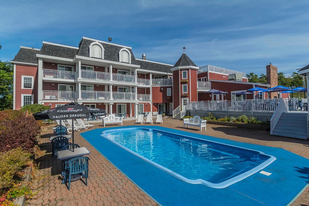 Inn On The Lake | 3009 Nova Scotia Trunk 2, Fall River, NS B2T 1J5, Canada | Phone: (902) 861-3480