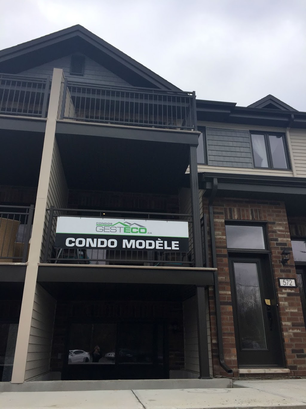 Condos Gesteco | 617 Rue du Mont-Brome, Granby, QC J2H 3H3, Canada | Phone: (450) 305-1133 ext. 1