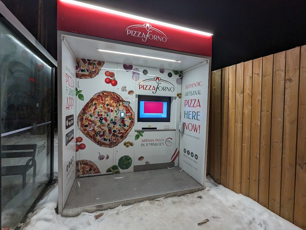 PizzaForno | 1159 Bank St, Ottawa, ON K1S 3X7, Canada | Phone: (888) 652-0957