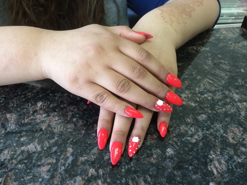 Vnails | 150 OConnor Dr, East York, ON M4J 2S4, Canada | Phone: (416) 901-6004