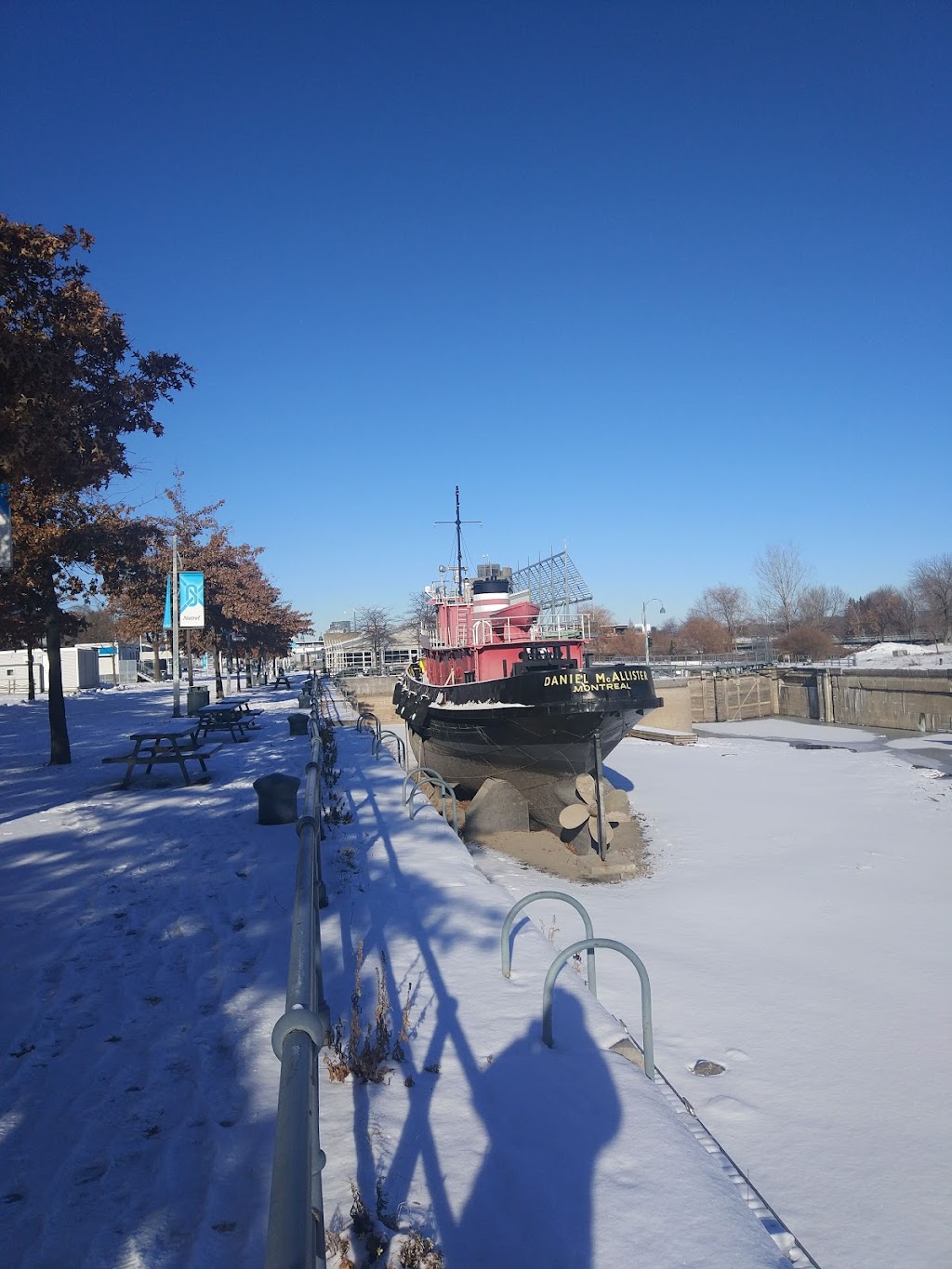 The Daniel McAllister Tug | R. de la Commune O, Montréal, QC H3C, Canada | Phone: (514) 436-5781