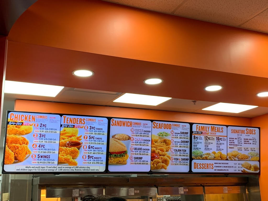 Popeyes | 1 Promenade Cir Unit 136 A&B, Thornhill, ON L4J 4P8, Canada | Phone: (905) 597-4448