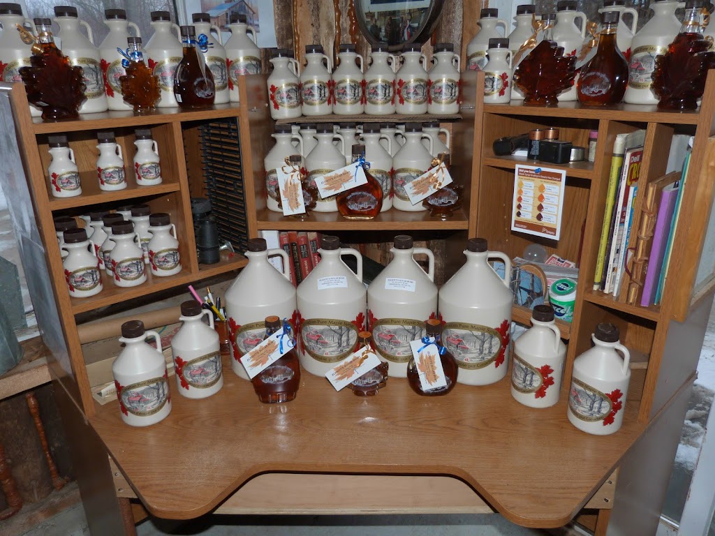 Elliotts Sugar Bush | 221 Elliot Rd, Mindemoya, ON P0P 1S0, Canada | Phone: (705) 377-5784