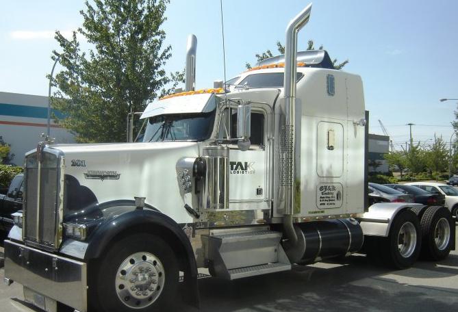 TAK Logistics Inc. | 880 Lougheed Hwy., Port Coquitlam, BC V3C 0B7, Canada | Phone: (604) 946-8080