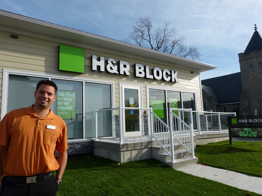 H&R Block | 305 Main St W, Listowel, ON N4W 1A4, Canada | Phone: (519) 291-2087