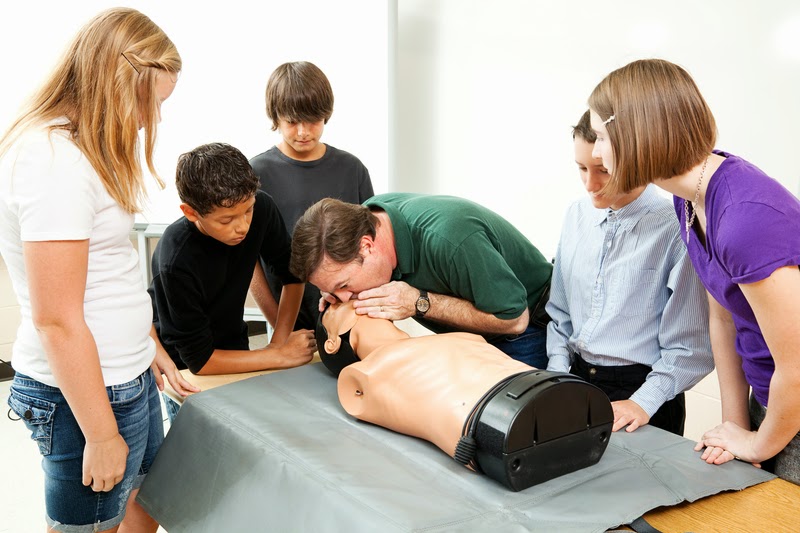 Heart2Heart CPR First Aid Training Markham | 7255 Warden Ave., Markham, ON L3R 1B4, Canada | Phone: (416) 960-5319