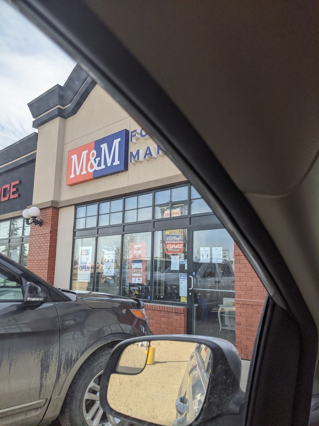 M&M Food Market | 6800 48 Ave Suite 120, Camrose, AB T4V 4T1, Canada | Phone: (780) 672-1484