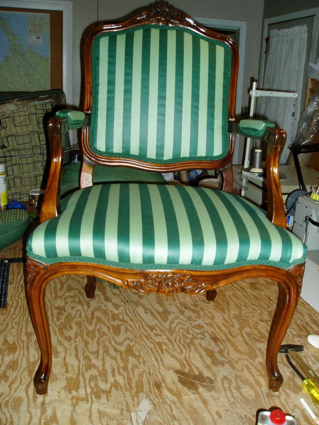 Mariannes Upholstery | 9 Main St, Tara, ON N0H 2N0, Canada | Phone: (519) 934-3807