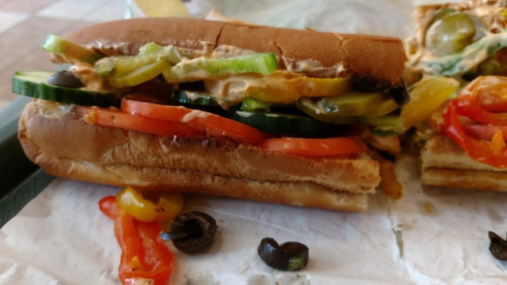 Subway | 475 Boulevard du Séminaire S local 3, Saint-Jean-sur-Richelieu, QC J3B 0A2, Canada | Phone: (450) 346-7449