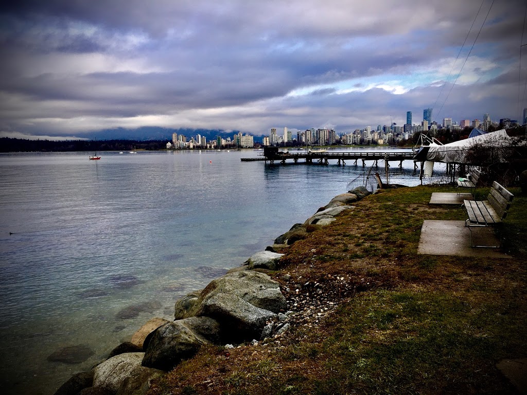 Kitsilano Yacht Club | 2401 Point Grey Rd, Vancouver, BC V6K 1A1, Canada | Phone: (604) 730-1646