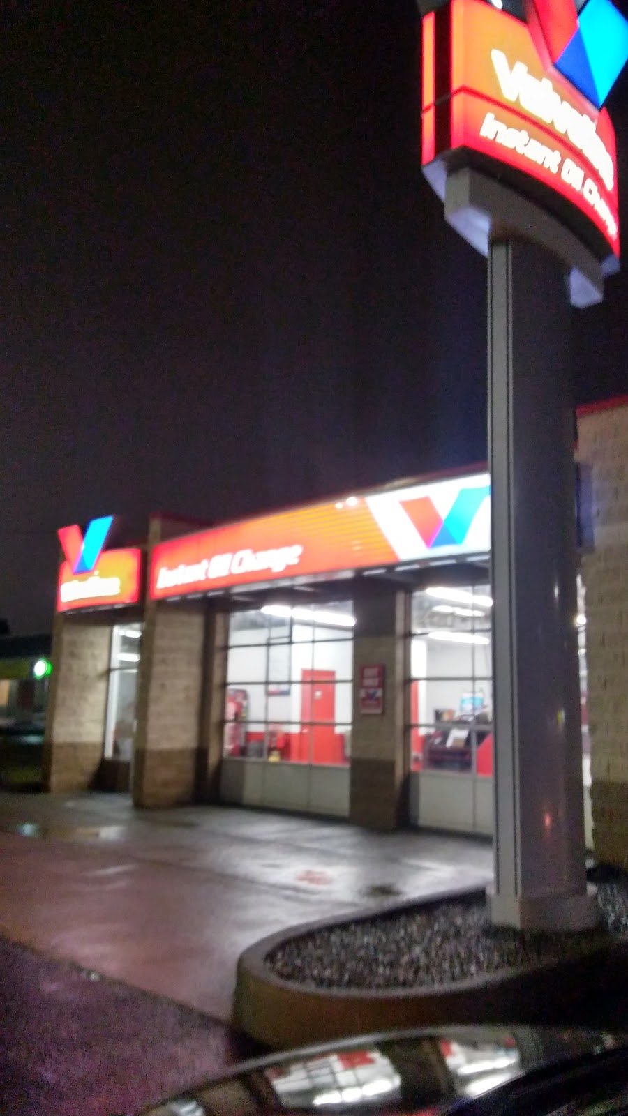 Valvoline Instant Oil Change | 5895 S Transit Rd, Lockport, NY 14094, USA | Phone: (716) 433-3613