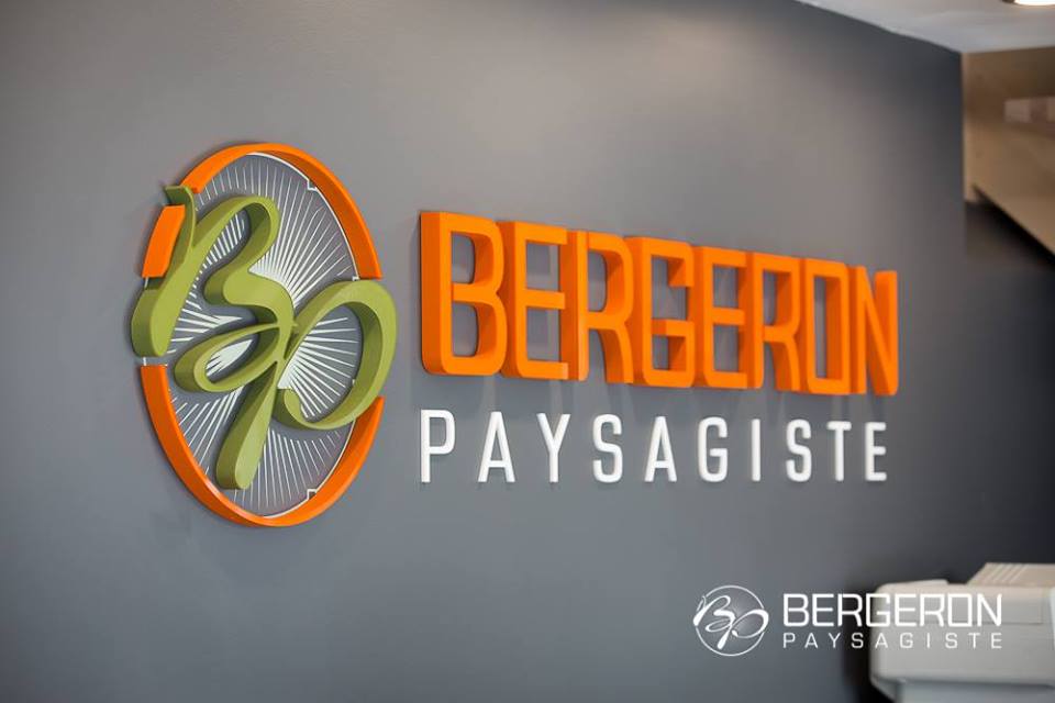 Bergeron Paysagiste | Bureau, 725 Rue des Calfats, Lévis, QC G6Y 9E7, Canada | Phone: (418) 833-1874