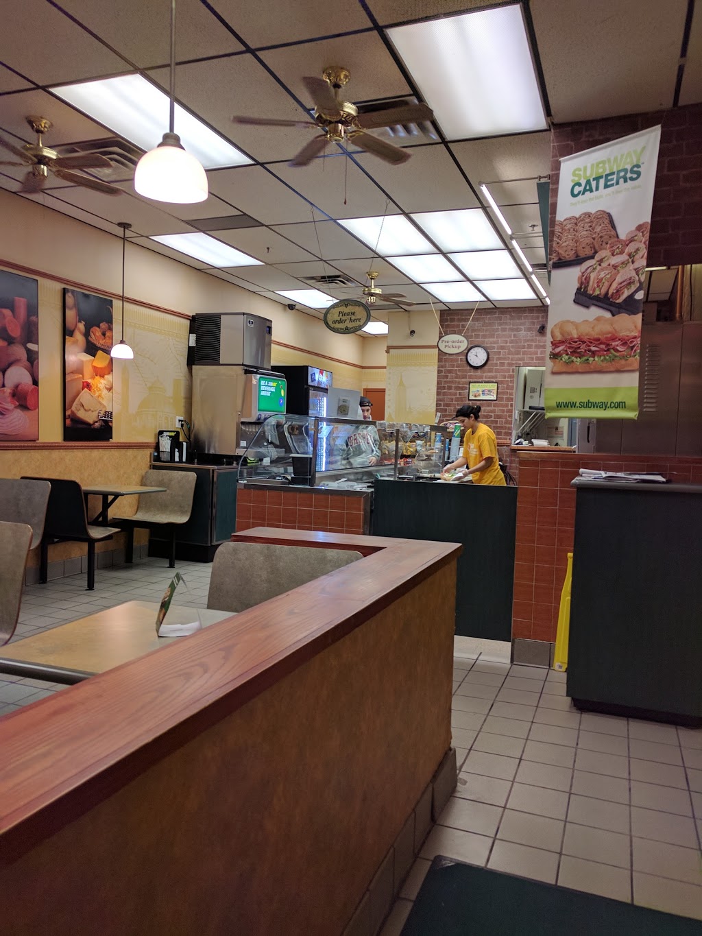 Subway | 3030 Don Mills Rd E Unit 27, Toronto, ON M2J 3C1, Canada | Phone: (416) 551-7270