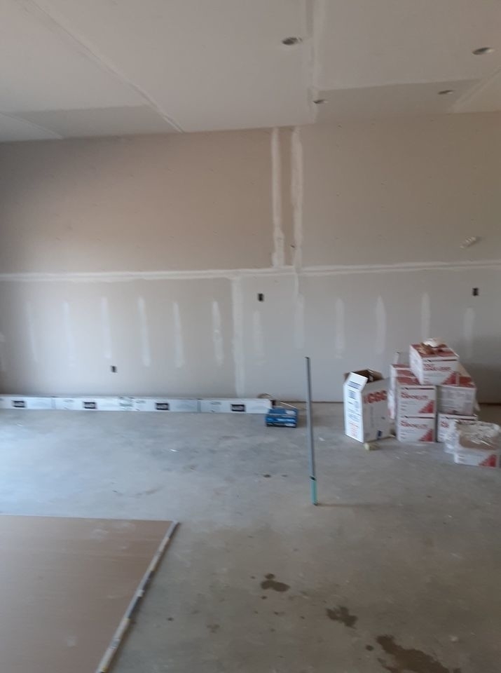 Scotts Drywall & Interior Finishing | 507 Belmont Ave Gd, Corunna, ON N0N 1G0, Canada | Phone: (519) 617-8954