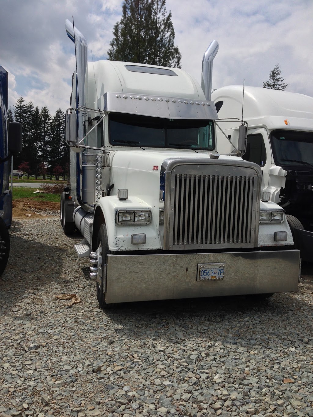 Truckline Parts | 1454 Riverside Rd, Abbotsford, BC V2S 8J2, Canada | Phone: (604) 859-6731