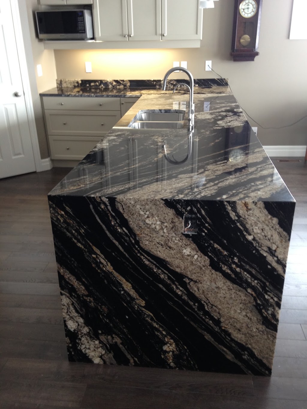 Nobes Granite | 166 North St, Stirling, ON K0K 3E0, Canada | Phone: (613) 395-0628