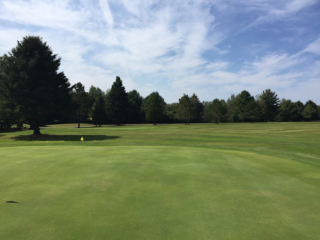 Hunters Creek Golf Club & Restaurant | 1198 Road 506, Cloyne, ON K0H 1K0, Canada | Phone: (613) 336-2587