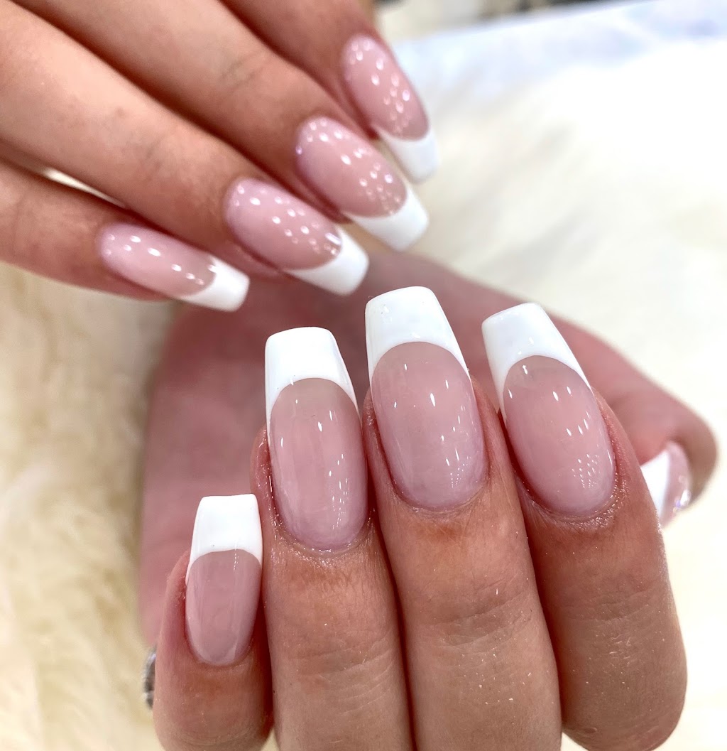 Pedi N Nails North Service | 210 North Service Rd West Unit P1040B, Oakville, ON L6M 2Y2, Canada | Phone: (905) 842-8558