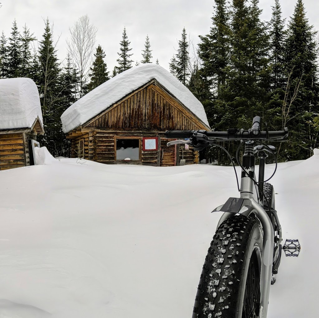 Les Sentiers de LInconnu -Sentiers Hivernaux- | 220 QC-283, Notre-Dame-du-Rosaire, QC G0R 2H0, Canada | Phone: (418) 802-2482