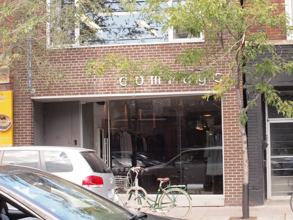 Comrags | 812 Dundas St W, Toronto, ON M6J 1V3, Canada | Phone: (416) 360-7249