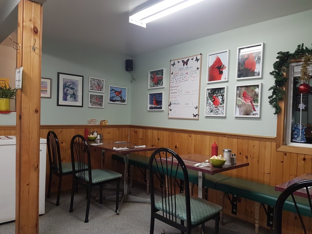 Selwyn Corner Restaurant | 2054 Buckhorn Rd, Lakefield, ON K0L 2H0, Canada | Phone: (705) 652-6131