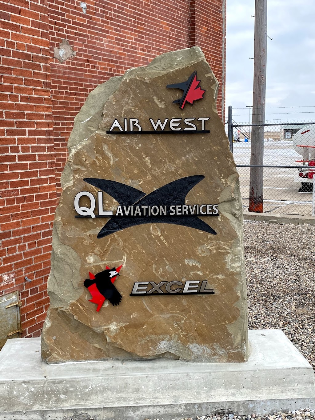 Q L Aviation Services Ltd | 421 Stubb Ross Rd, Lethbridge, AB T1K 7N3, Canada | Phone: (403) 327-4582