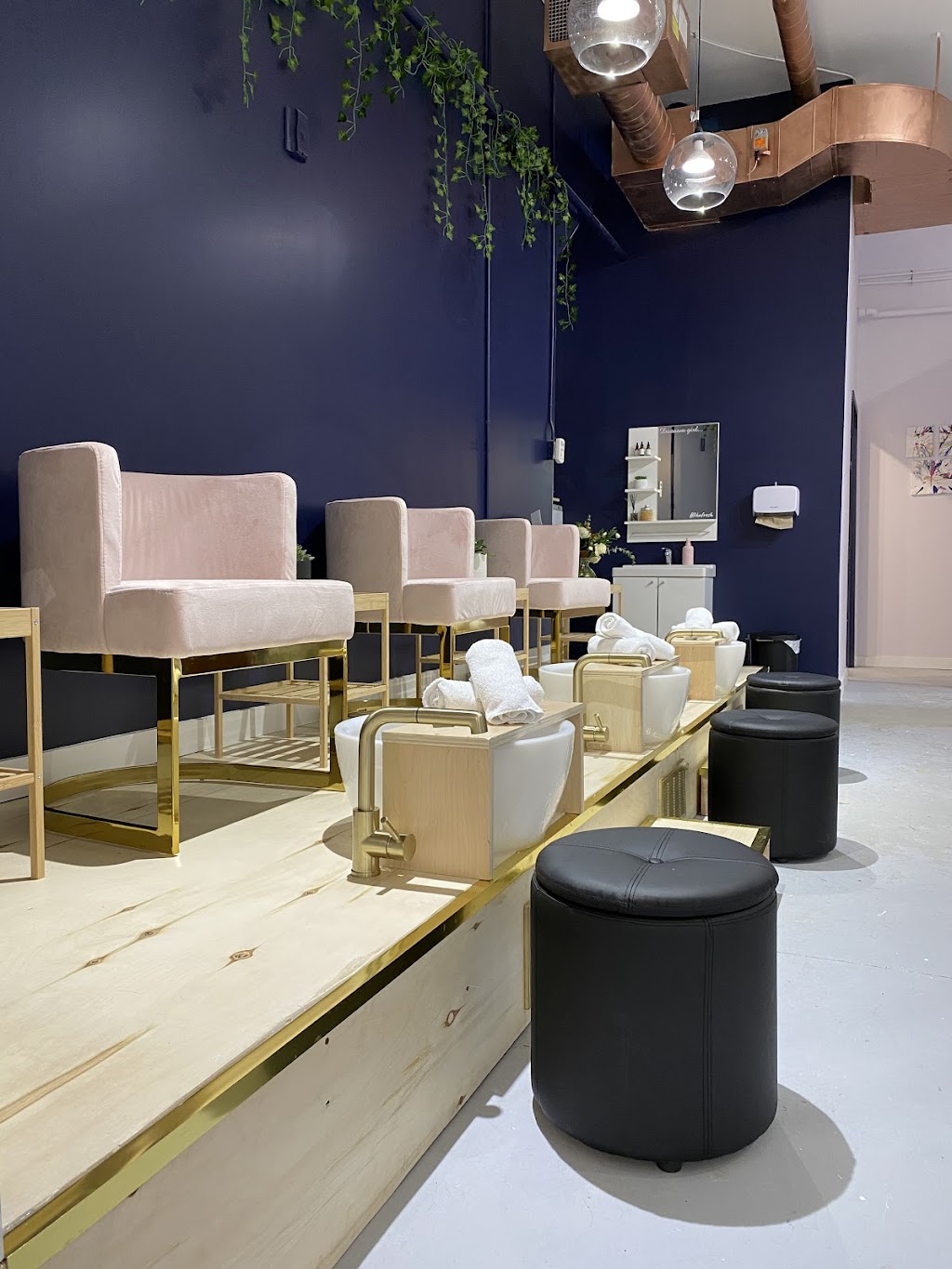 Fika Beauty | 65 Denzil Doyle Ct Unit 119, Kanata, ON K2M 2G8, Canada | Phone: (613) 595-1010