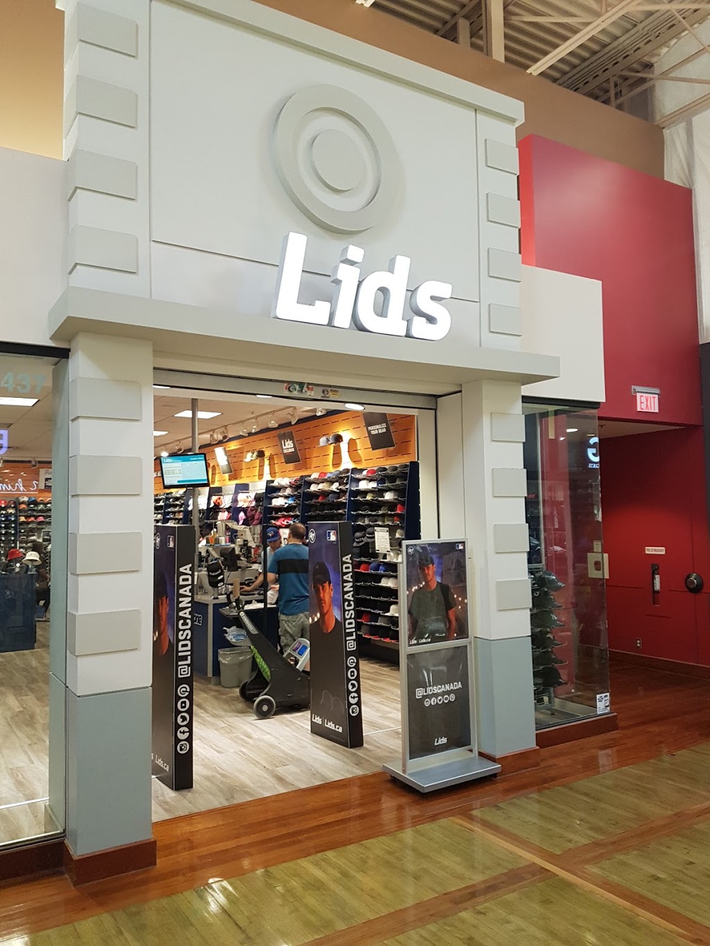 Lids | 1 Bass Pro Mills Dr #437, Concord, ON L4K 5W4, Canada | Phone: (905) 669-5004