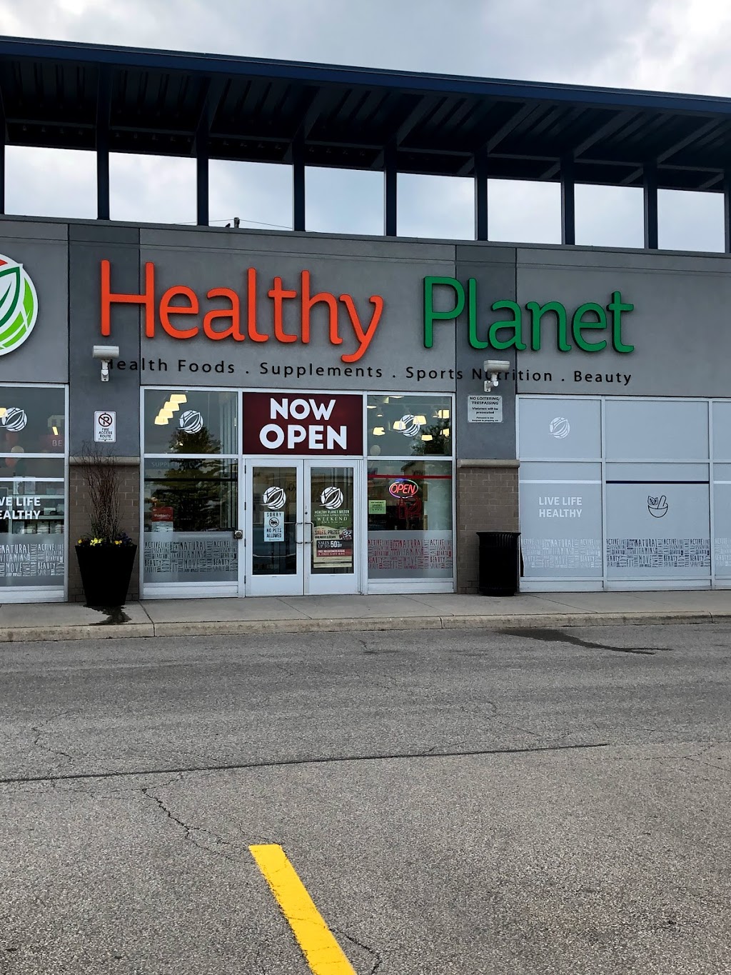 Healthy Planet Milton | Milton Crossroads, 1250 Steeles Ave E e3, Milton, ON L9T 6R1, Canada | Phone: (289) 270-2322