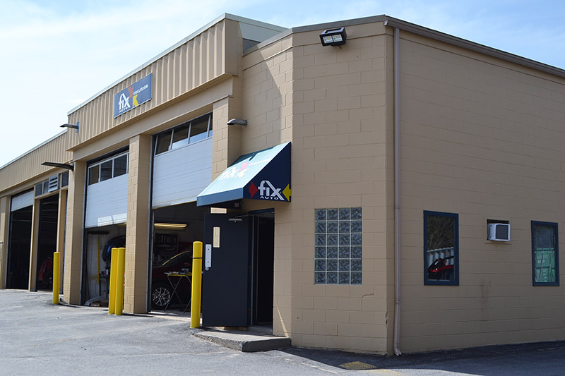 FIX AUTO KINGSTON | 1429 Princess St, Kingston, ON K7M 3E9, Canada | Phone: (613) 549-8905